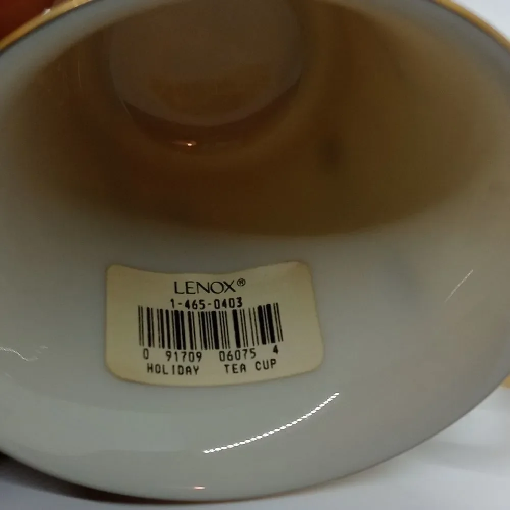 Lenox Dimensions Collection Holiday Tea Cups - Picture 4 of 7